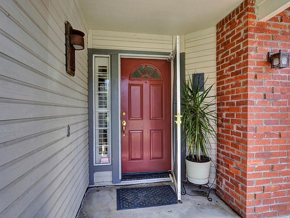 2nd image of 2771 Trigo Way