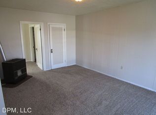 102 3rd Ave, Mabton, WA