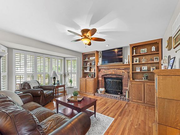 5th image of 11460 Nora Ct