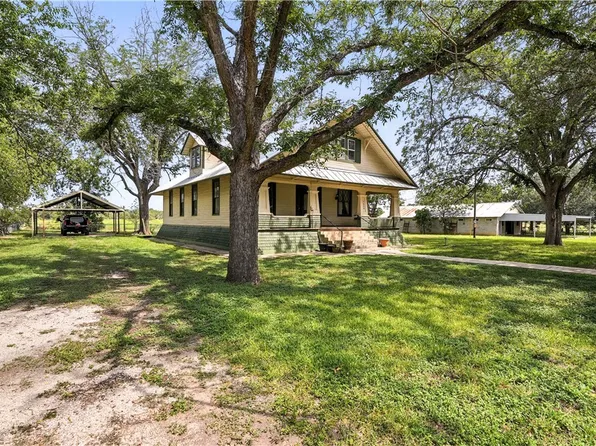 7454 Gin Rd, Marion, TX 78124