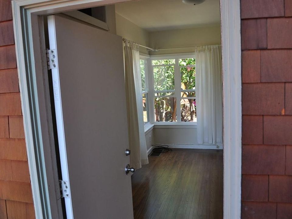 Main entry, into office