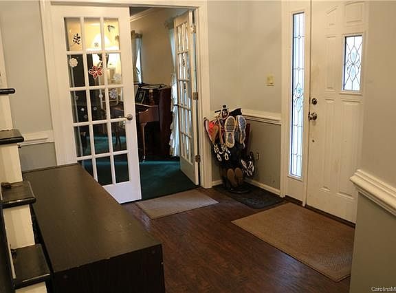 3rd image of 7314 Canyon Dr