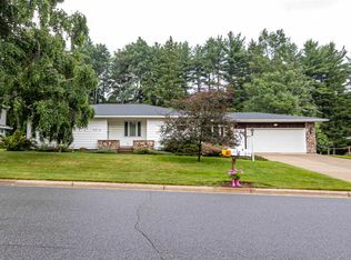 3014 Wildwood Ln, Wausau, WI 54401