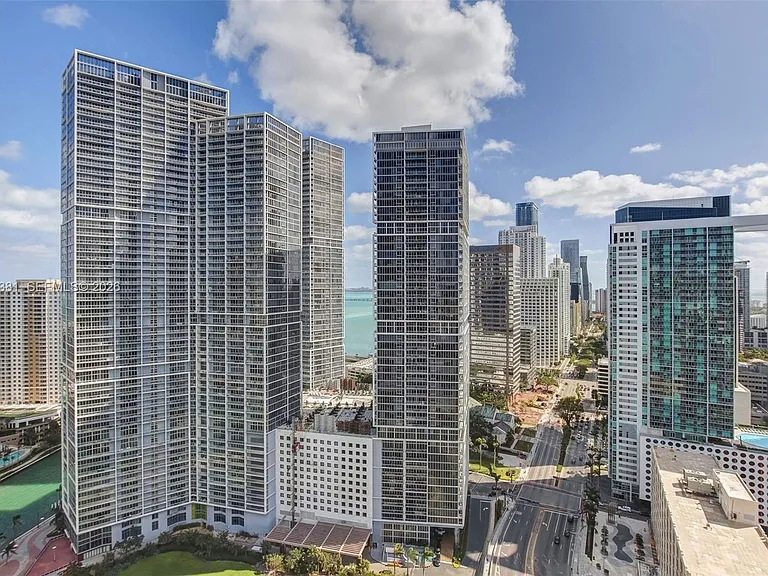 475 Brickell Ave #1308 — Photo 8