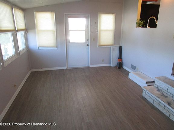5th image of 7530 Moriah Ave Unit 6