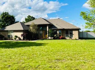 1 NW Valleybrook Dr, Lawton, OK 73505