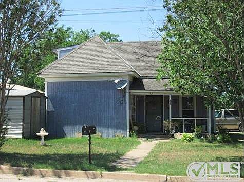 1st image of 118 Garvin St