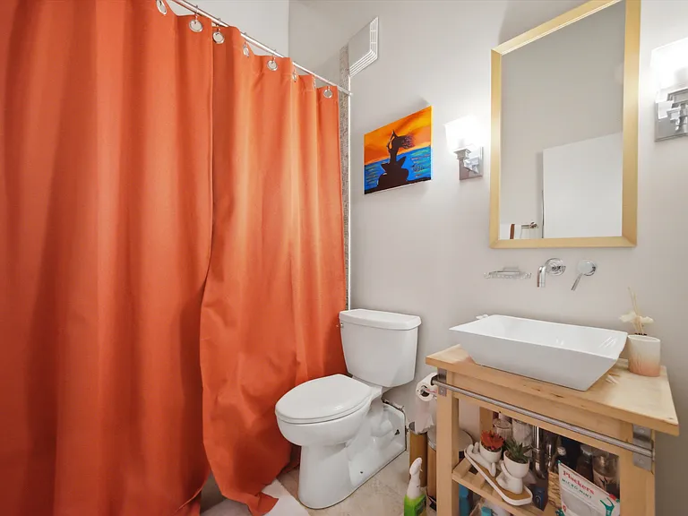 1727 S Indiana Ave #214 — Photo 15