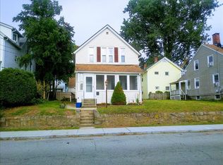 157 Connecticut Ave, New London, CT 06320