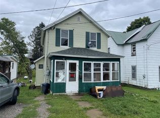 11 Parade St, Union city, PA 16438