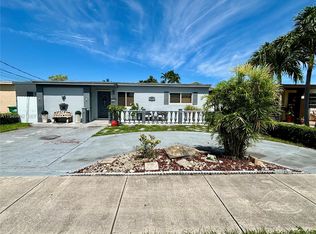 Bird Rd Highlands, Miami, FL 33165