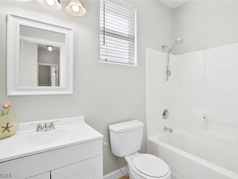 8824 Iron Hitch Ave — Photo 22