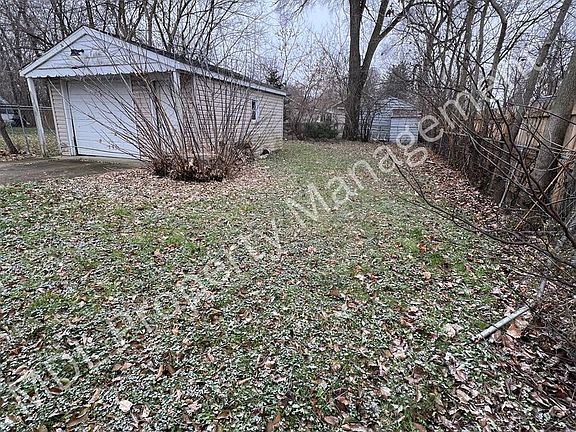 4th image of 1639 Birney St