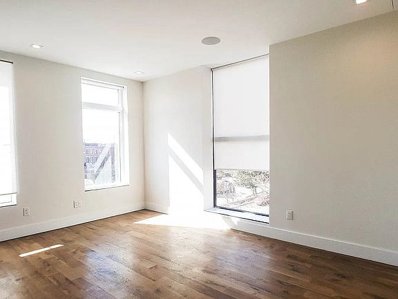 4th image of 459 E 135th St #3B