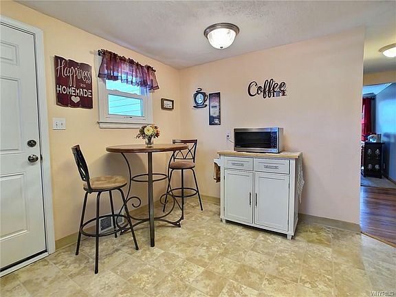 2nd image of 87 Yvonne Ave