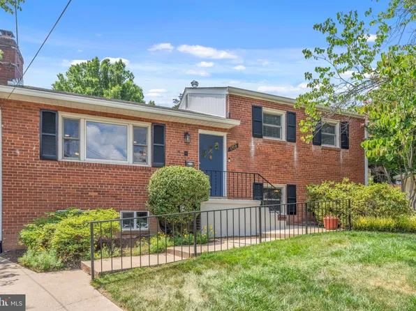 6108 22nd Rd N, Arlington, VA 22205