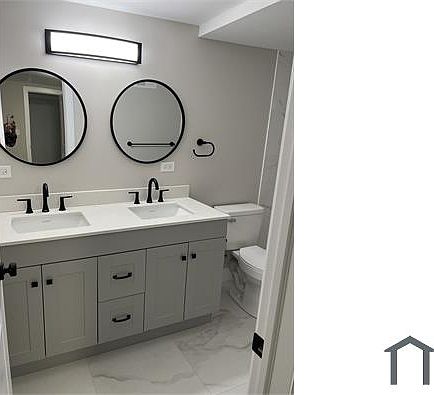 3rd image of 1437 W Howard St #4