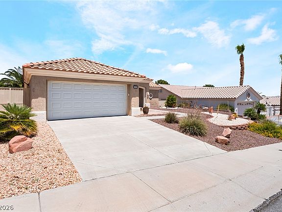 2nd image of 10424 Marymont Pl
