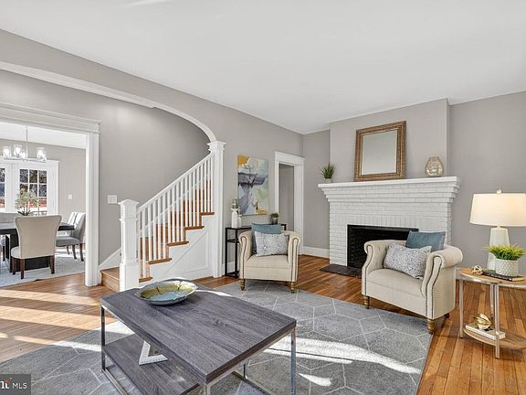 2nd image of 3612 34th St NW