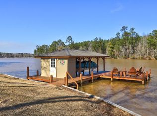 2204 Harbour Pointe Dr, Sparta, GA 31087