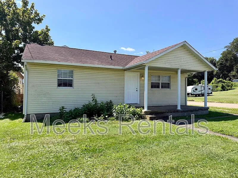 1302 E Pea Ridge Rd
