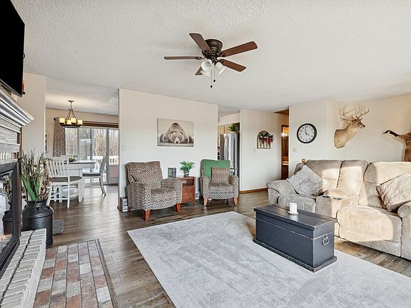 5th image of 5430 Holly Rd