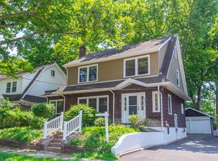 208 Saint Nicholas Ave, Englewood, NJ 07631