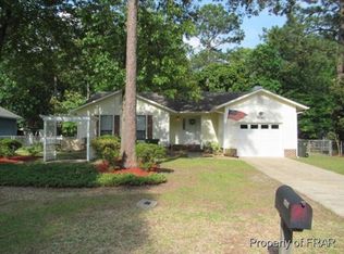 7043 Calamar Dr, Fayetteville, NC 28314