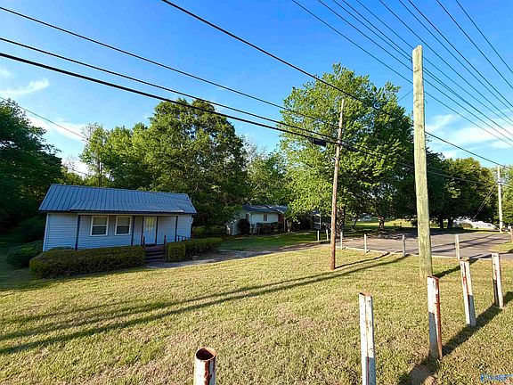 2nd image of 1039 Brashiers Chapel Rd