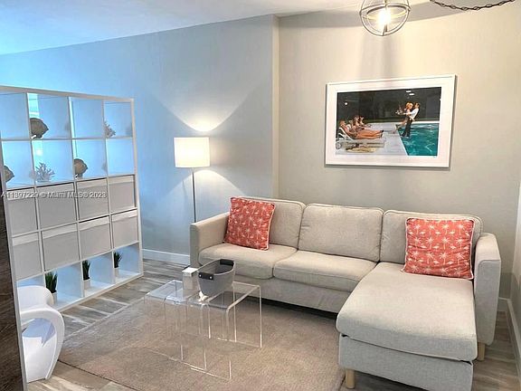 4th image of 2829 Indian Creek Dr APT 505