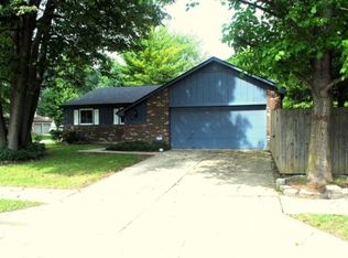 6828 Balmoral Rd, Indianapolis, IN 46241
