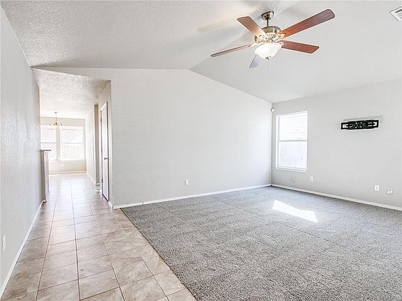 3rd image of 1000 Hyacinth Hollow Dr