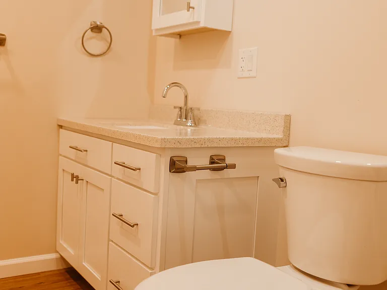 212 Main St #2 — Photo 20