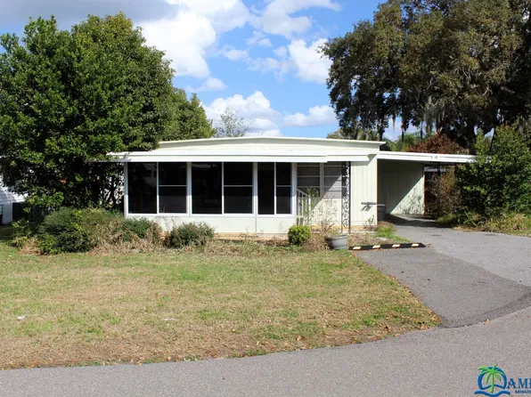 110 W Sterling Way, Leesburg, FL 34788