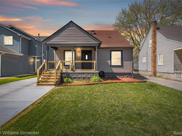 23377 Carlisle Ave, Hazel Park, MI 48030