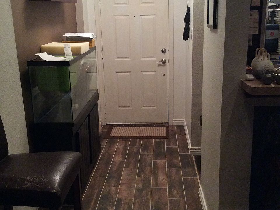 1st image of 8908 Holliday Ln
