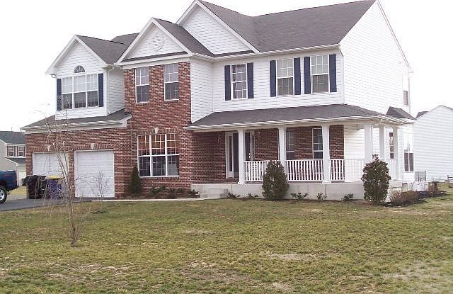1st image of 42 Lorraine Dr