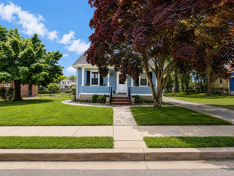 5311 Chandler Ave — Photo 8