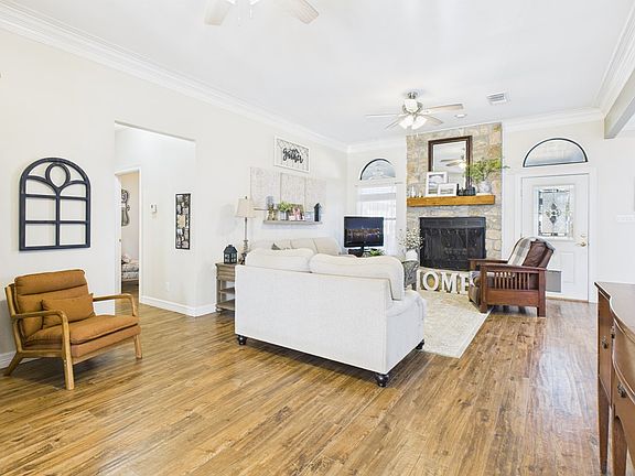 3rd image of 7722 S Country Club Rd