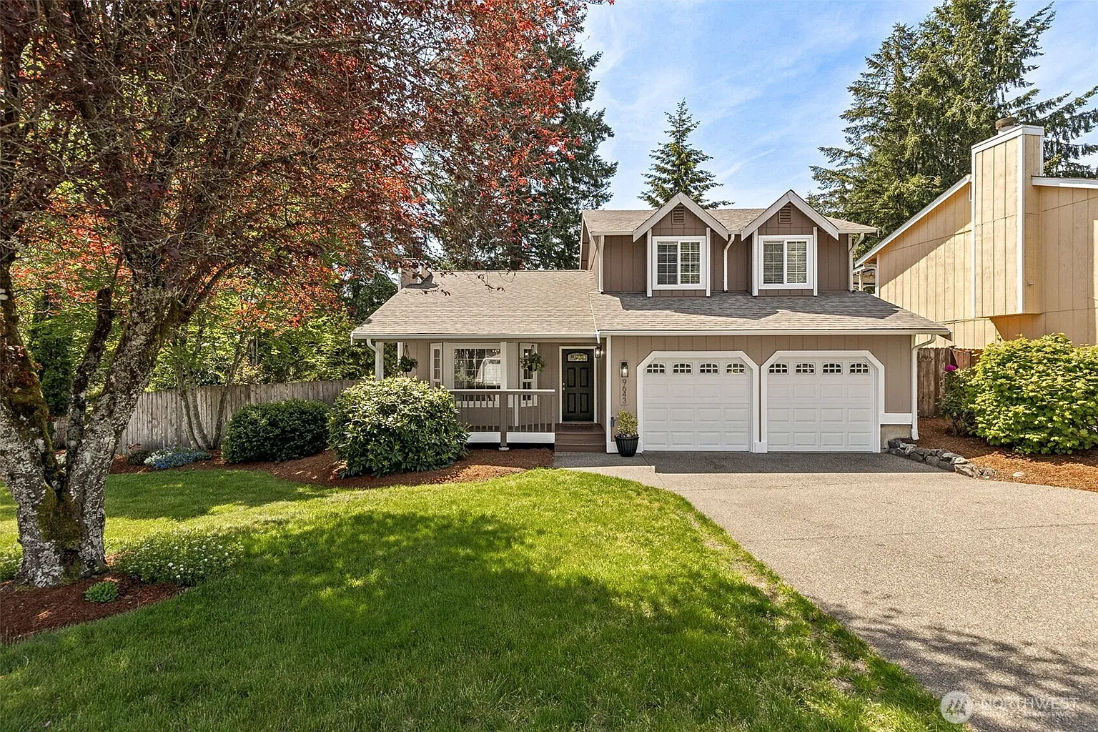9643 Summerfield Court SE photo 1