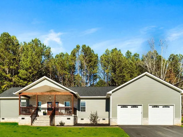 106 Angel Hill Ct, Greenwood, SC 29646