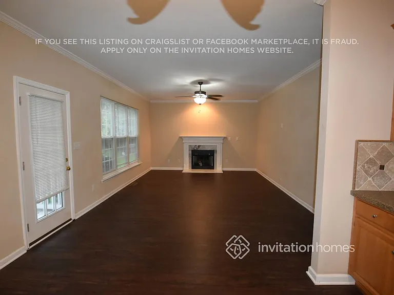 12515 Ivey Creek Dr — Photo 3