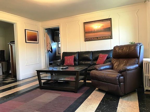4th image of 33 Jones St #2