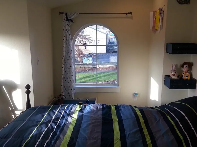 Upstairs Bedroom #2