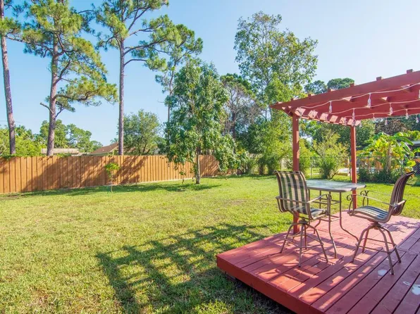 517 SE Faith Terrace, Port St Lucie, FL 34983