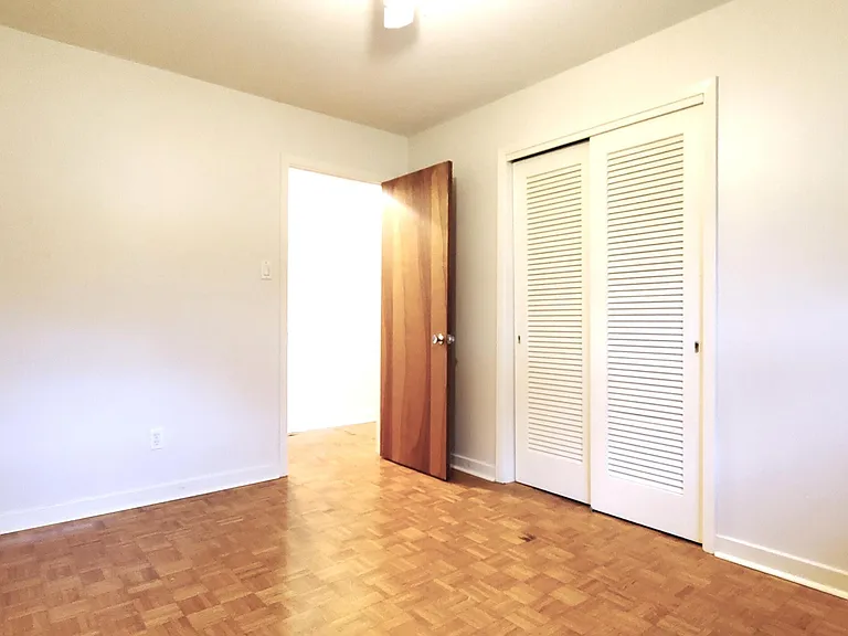 6249 Tennyson Dr — Photo 8
