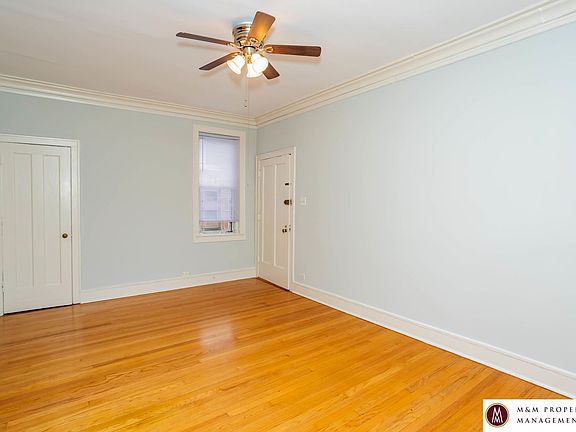 3rd image of 440-448 N Austin Ave #444-1F