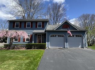 6107 Owlwood Dr, Cicero, NY 13039