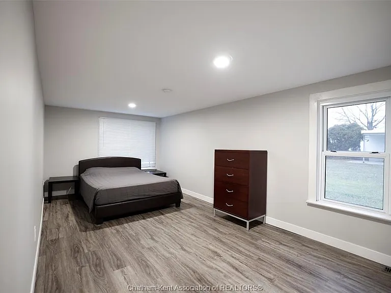 97 Taylor Ave — Photo 12