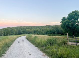 1661 Mill Hill Rd, Saint Clair, MO 63077